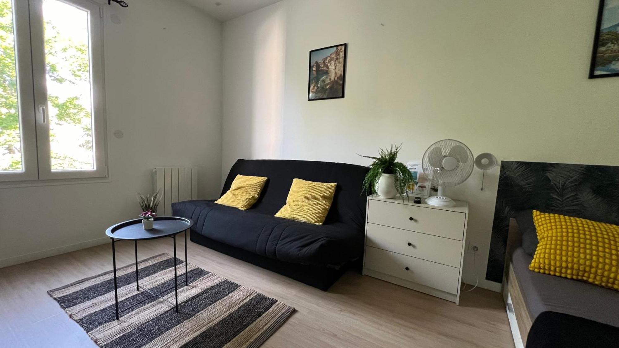 Studios Cozy Proche Gare Tgv 샤틀레로 외부 사진