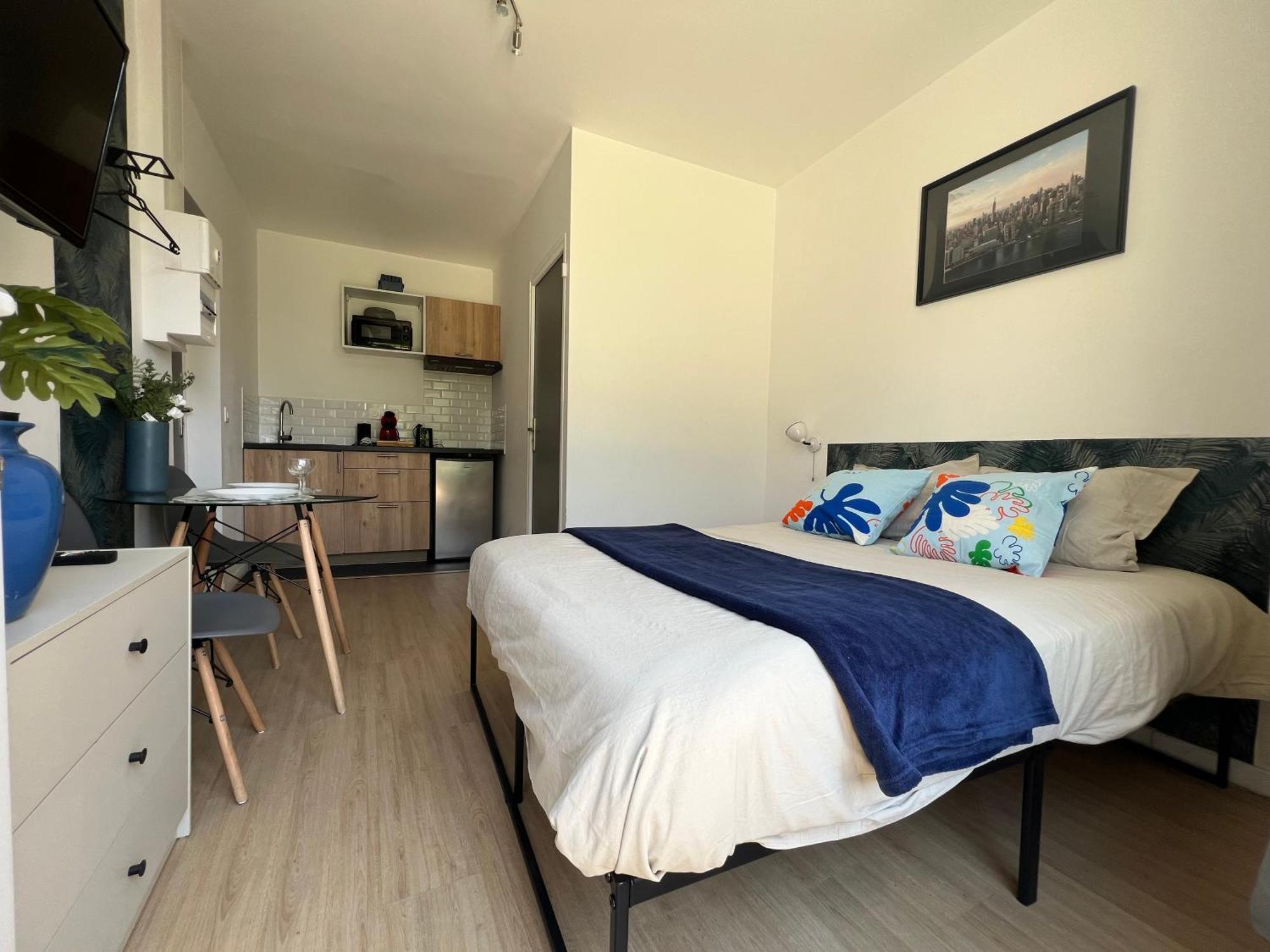Studios Cozy Proche Gare Tgv 샤틀레로 외부 사진
