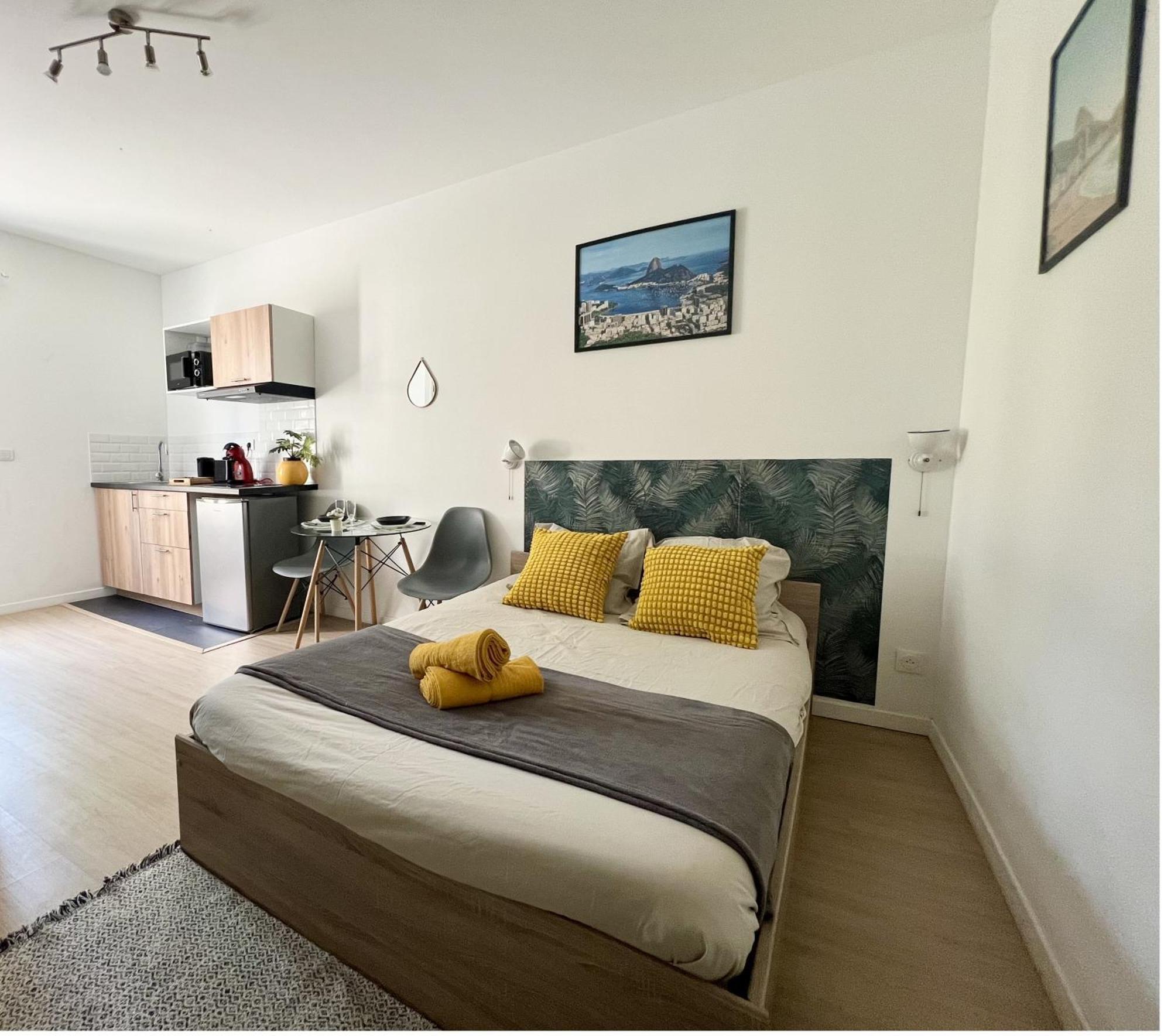 Studios Cozy Proche Gare Tgv 샤틀레로 외부 사진