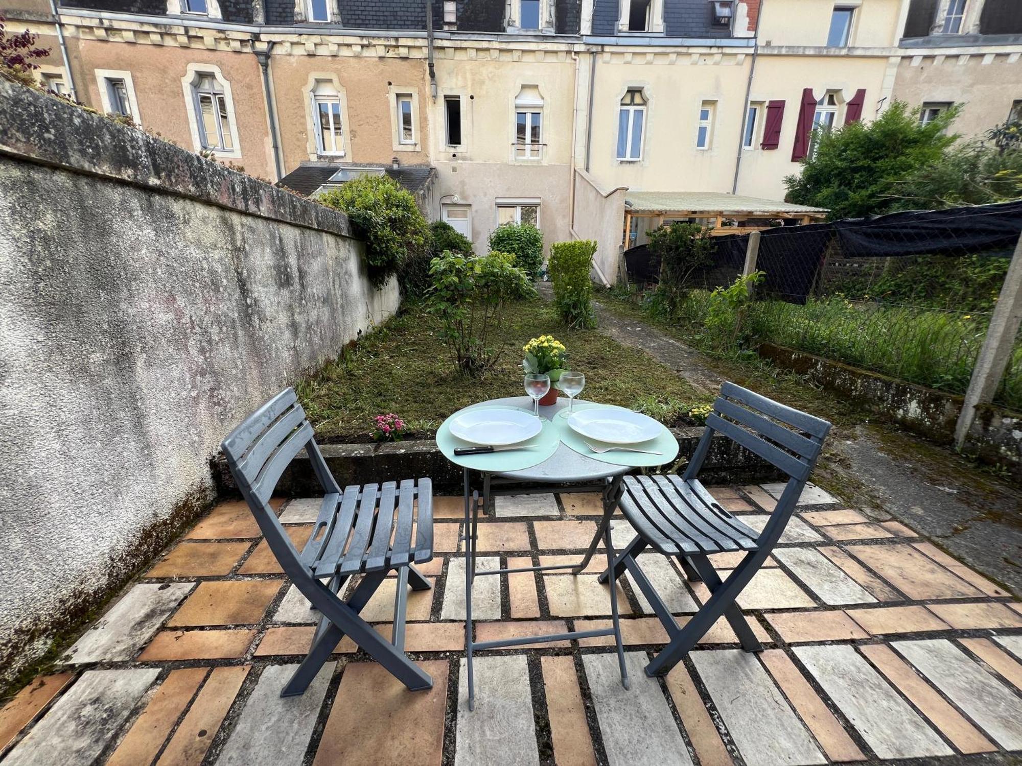 Studios Cozy Proche Gare Tgv 샤틀레로 외부 사진